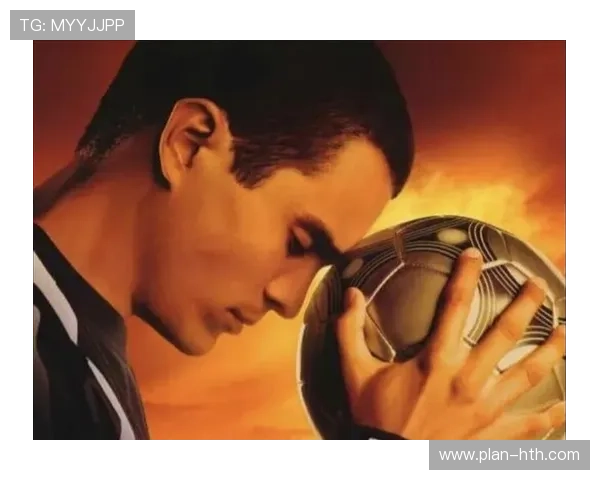 阿波罗足球球星视频揭秘：从草根到传奇的成长之路